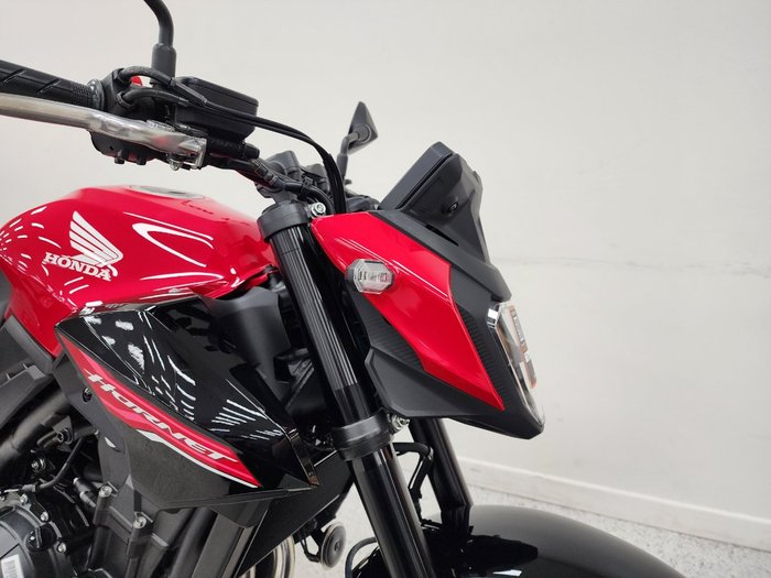 2024 Honda CB500 HORNET Red