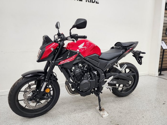 2024 Honda CB500 HORNET Red