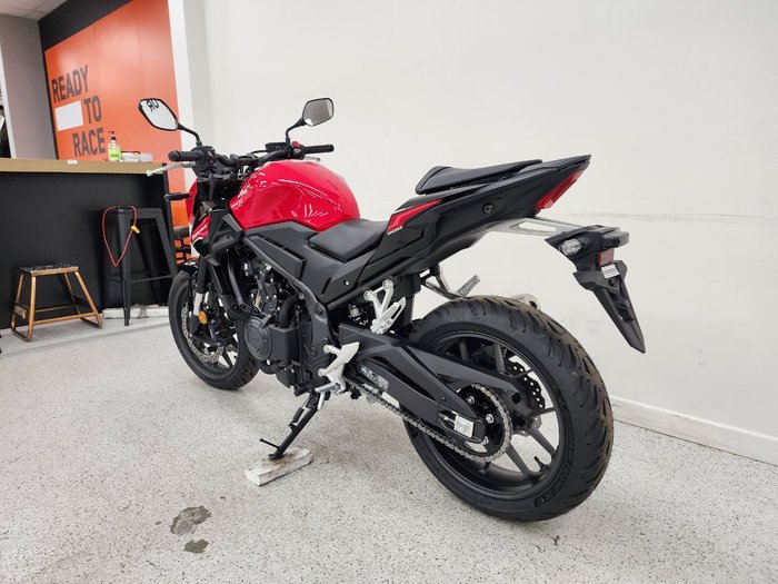 2024 Honda CB500 HORNET Red