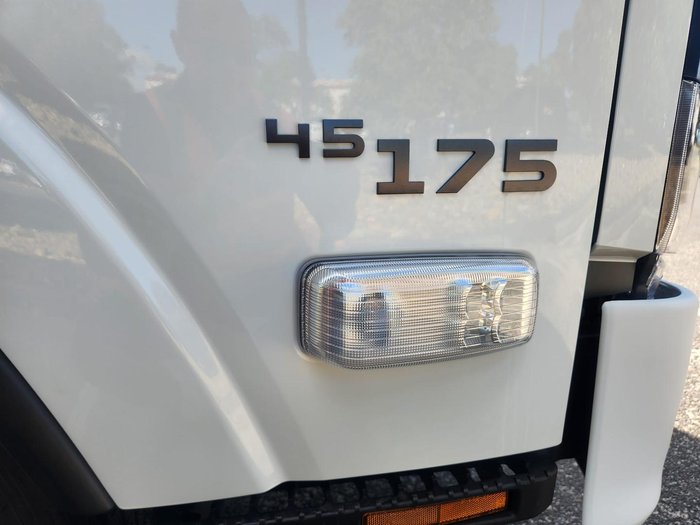 2025 Isuzu N Series NPR 45/65-175 DT D28