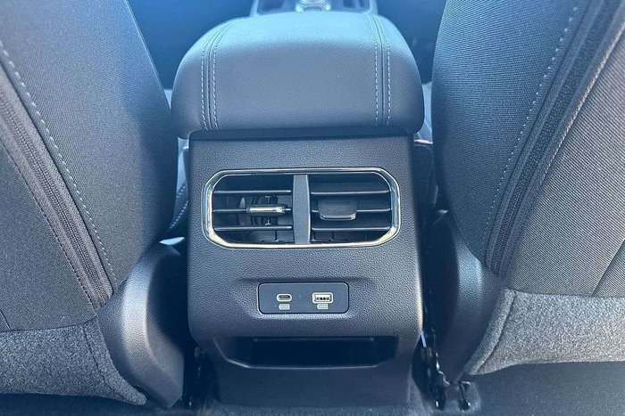 2026 GWM Haval Jolion Premium A01 Hamilton White (9C01)