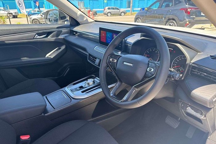 2026 GWM Haval Jolion Premium A01 Hamilton White (9C01)