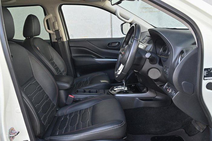 2022 Nissan Navara PRO-4X D23 MY21.5 4X4 Dual Range White Pearl
