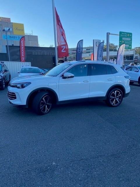 2026 Volkswagen Tiguan 150TSI eHybrid Elegance