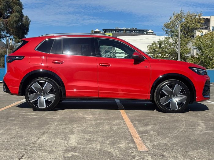 2026 Volkswagen Tiguan 195TSI R-Line