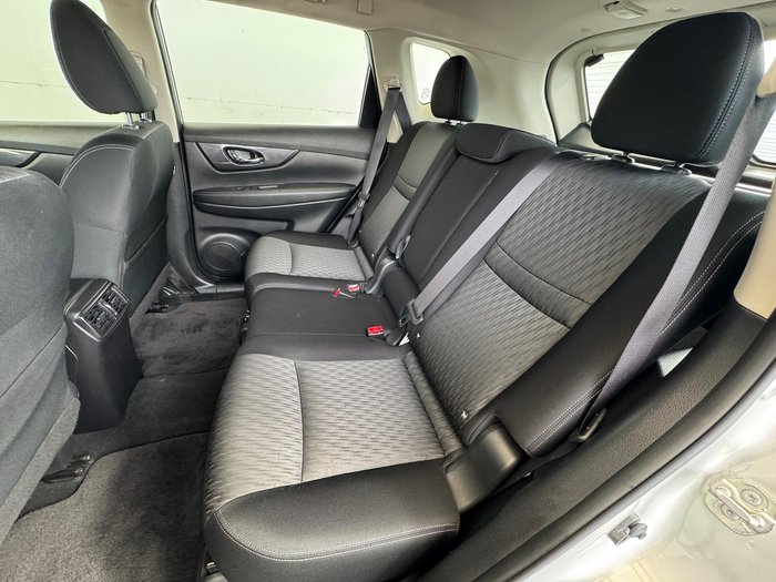 2021 Nissan X-TRAIL ST