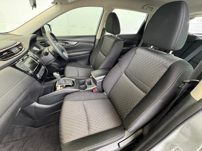 2021 Nissan X-TRAIL ST