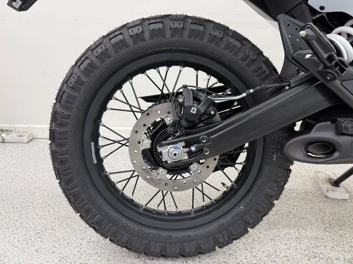 2025 Ktm 390 ADVENTURE R White