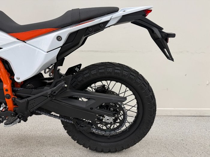 2025 Ktm 390 ADVENTURE R White
