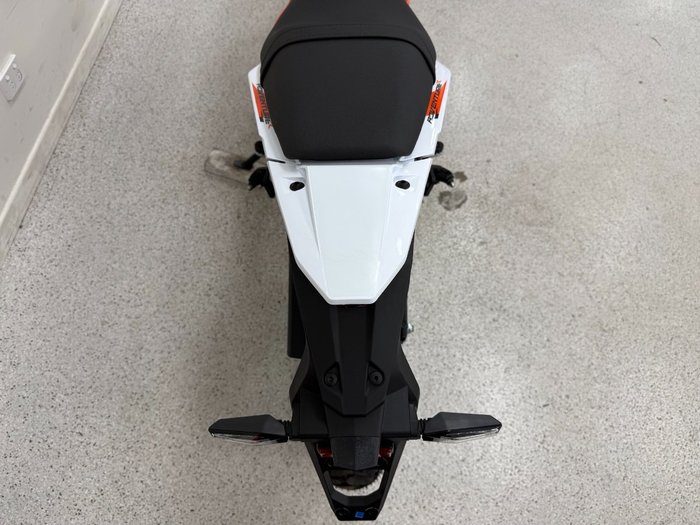 2025 Ktm 390 ADVENTURE R White