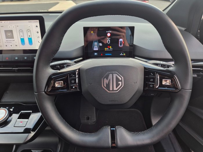 2024 MG MG4 Excite 64
