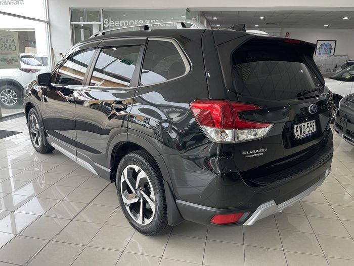 2022 Subaru Forester 2.5i-S