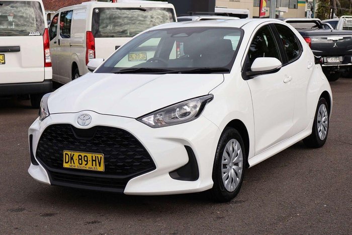 2024 Toyota Yaris Ascent Sport