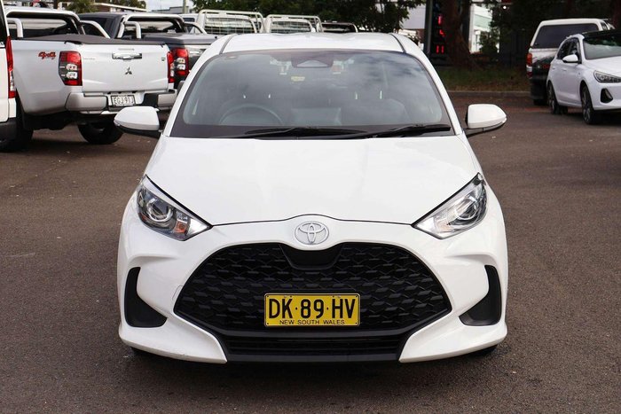 2024 Toyota Yaris Ascent Sport