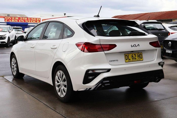 2024 Kia Cerato S