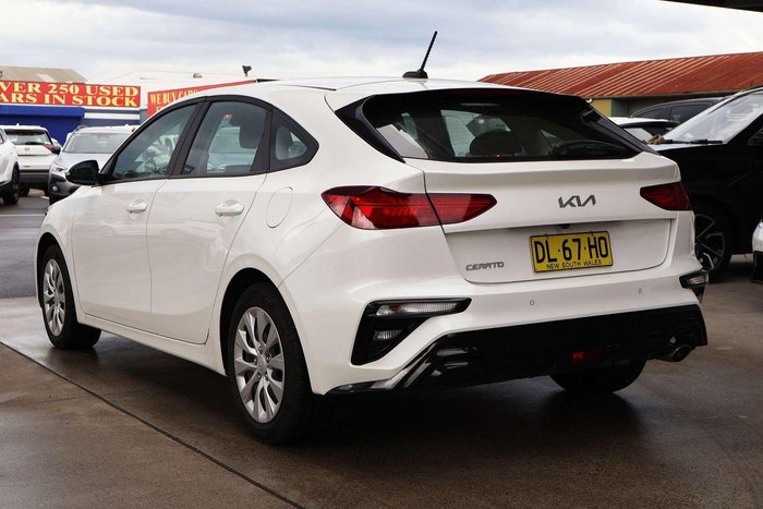 2024 Kia Cerato S