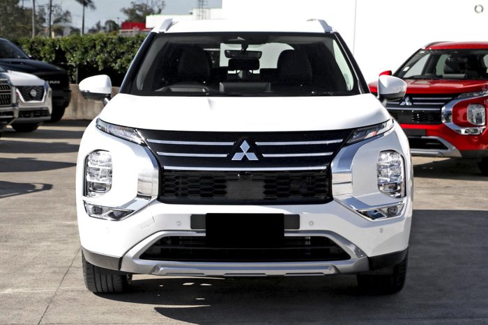 2025 Mitsubishi Outlander Aspire