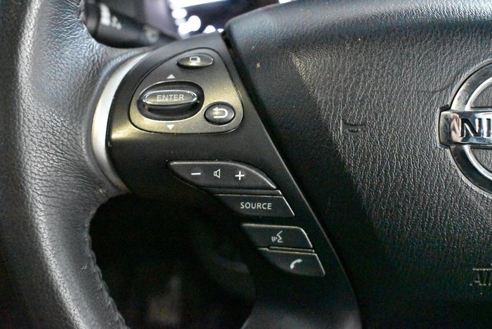 2017 Nissan Pathfinder ST