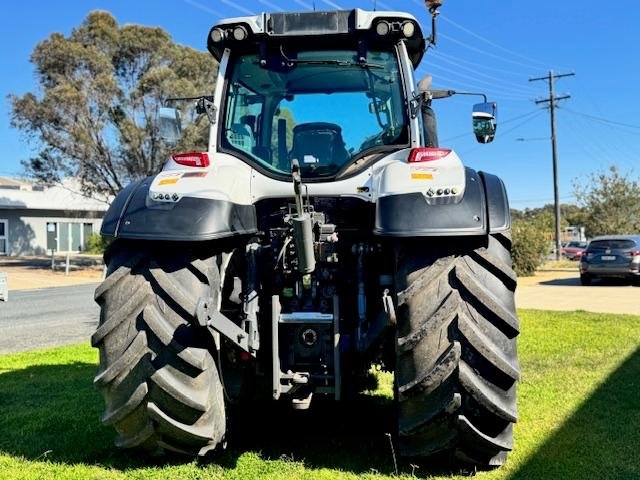 2019 Valtra T234d White