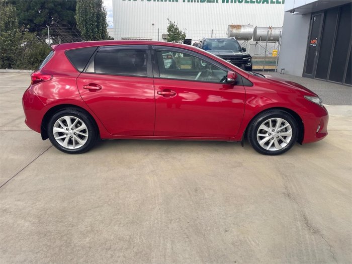 2013 Toyota Corolla Ascent Sport