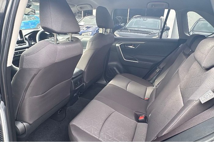 2024 Toyota RAV4 GXL