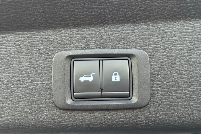 2022 Mitsubishi Outlander Exceed