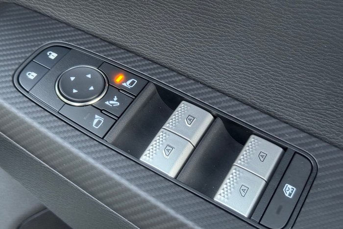 2022 Mitsubishi Outlander Exceed