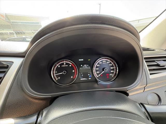 2021 Mitsubishi Triton GLX+