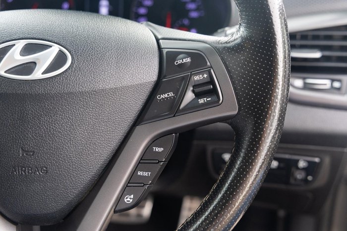 2016 Hyundai Veloster SR Turbo