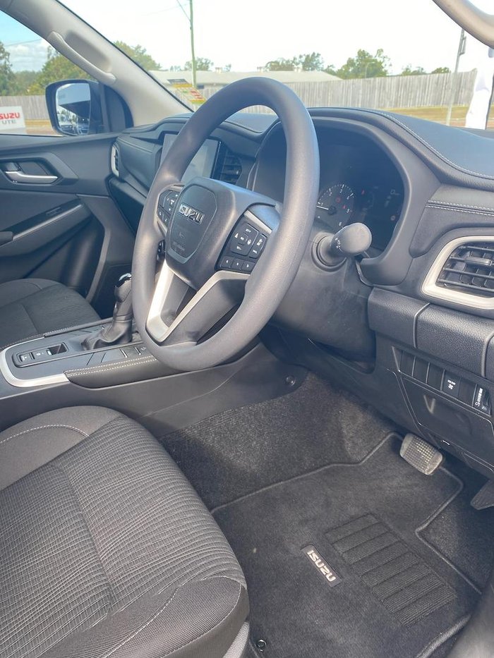 2025 Isuzu MU-X LS-M