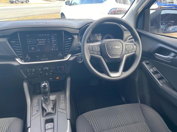 2025 Isuzu MU-X LS-M