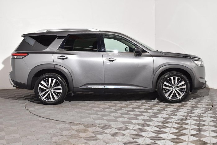 2022 Nissan Pathfinder Ti-L