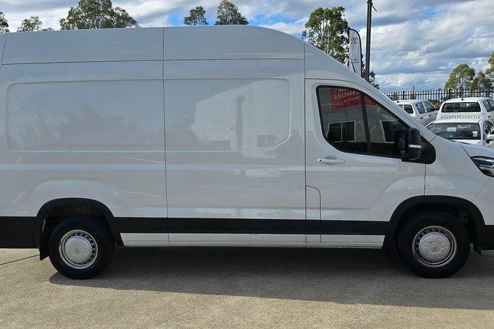 2023 LDV D90 EXECUTIVE (2WD) SV9A White