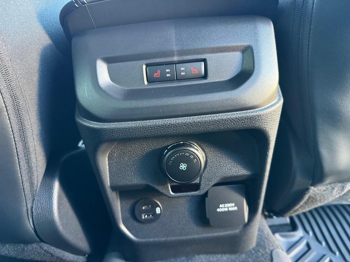 2025 Ford Everest Platinum MY25.50 4X4 Dual Range Shadow Black