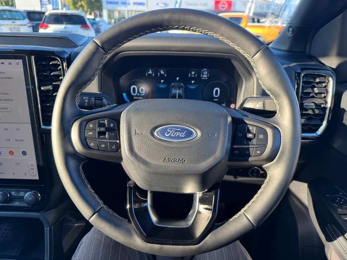 2025 Ford Everest Platinum MY25.50 4X4 Dual Range Shadow Black
