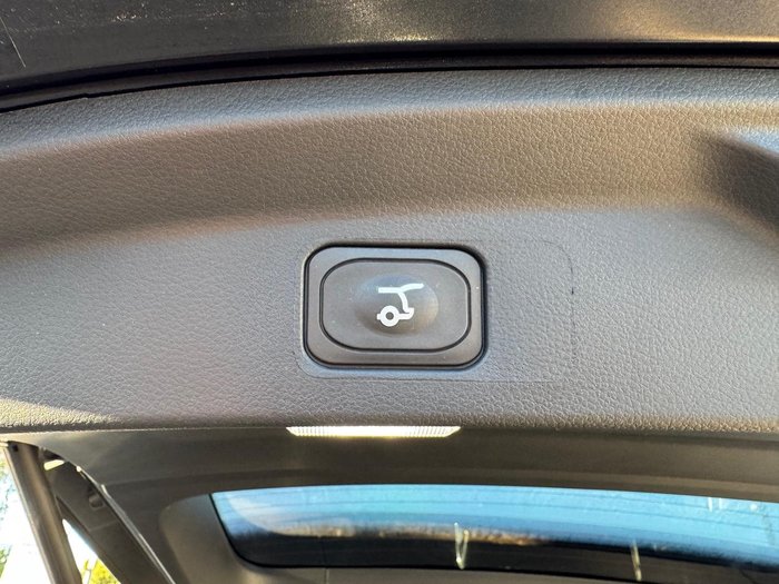 2025 Ford Everest Platinum MY25.50 4X4 Dual Range Shadow Black