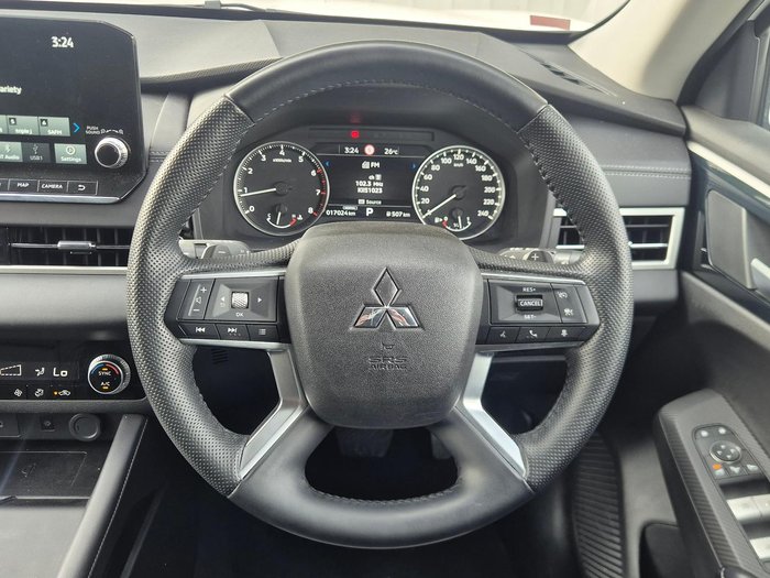 2022 Mitsubishi Outlander LS