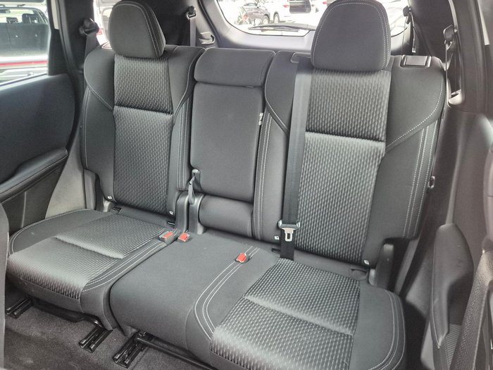 2022 Mitsubishi Outlander LS