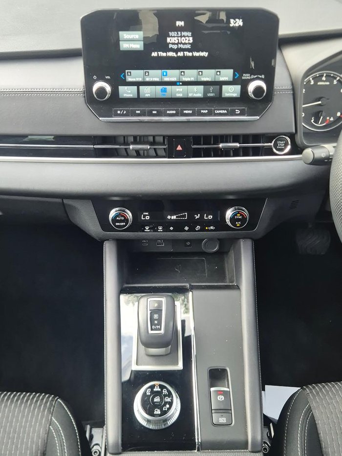 2022 Mitsubishi Outlander LS