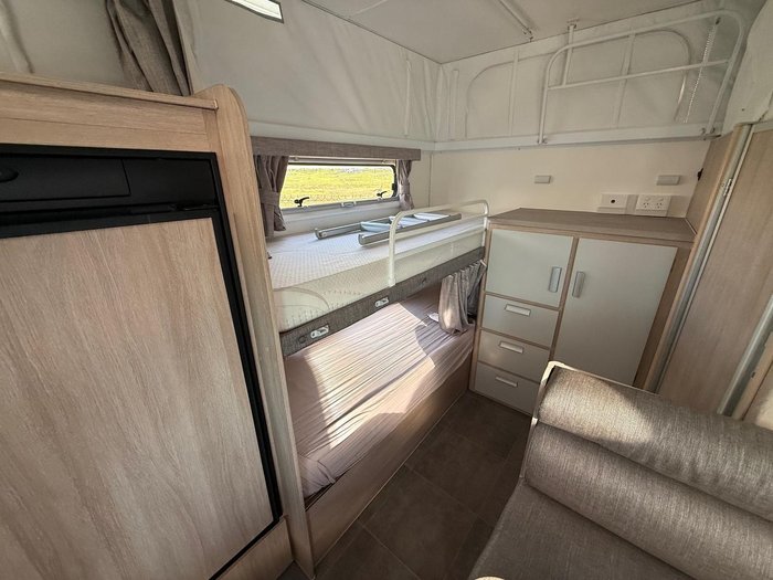 2018 Jayco Journey Outback 17.58-3 Ob