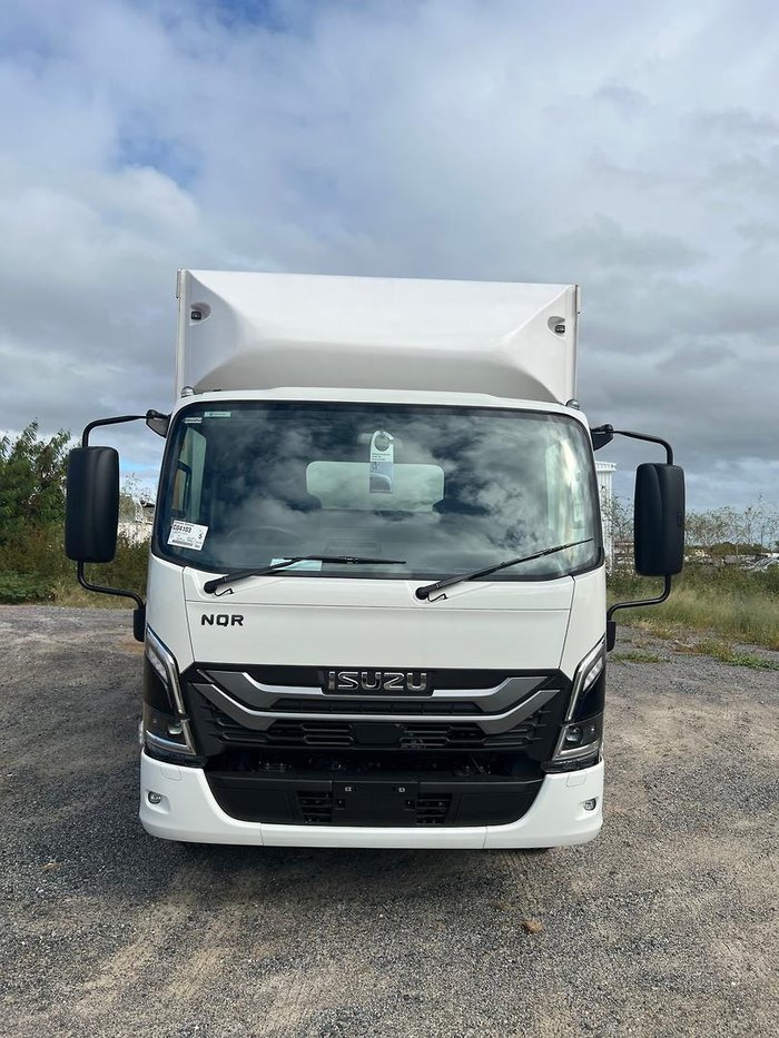 2026 Isuzu Nqr 88-190 D42 5.2L T/D