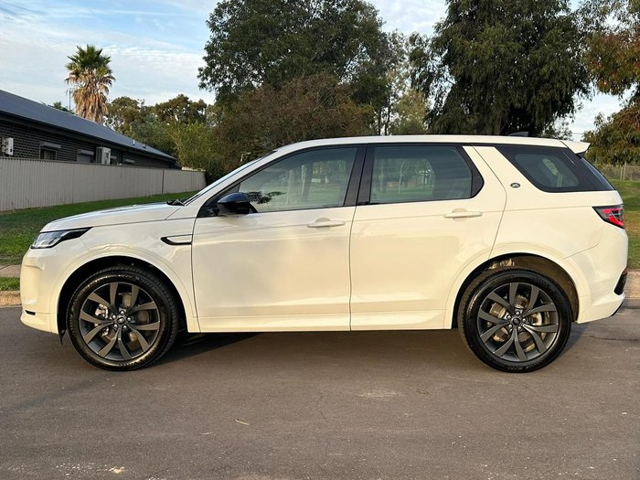 2022 Land Rover Discovery Sport P250 R-Dynamic SE