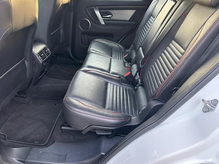 2022 Land Rover Discovery Sport P250 R-Dynamic SE