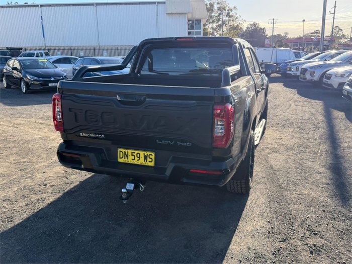 2022 LDV T60 MAX LUXE (4x4) SK8C MY23 Black