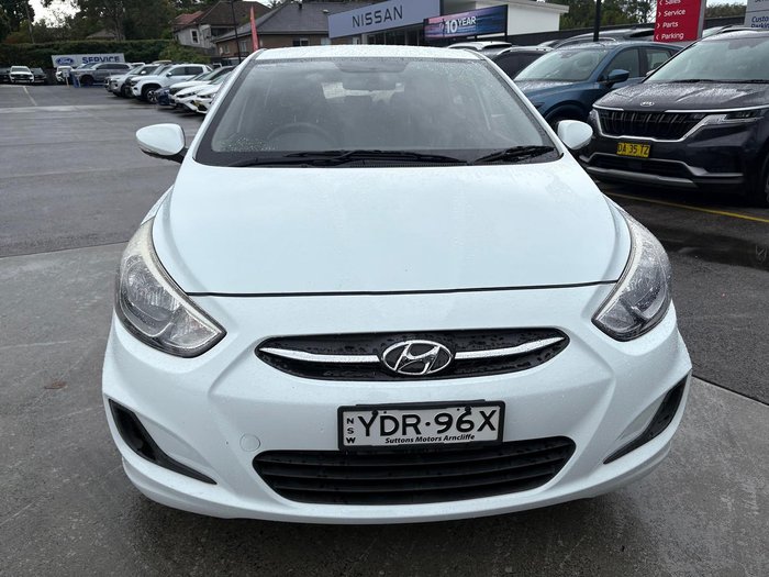 2016 Hyundai Accent Active