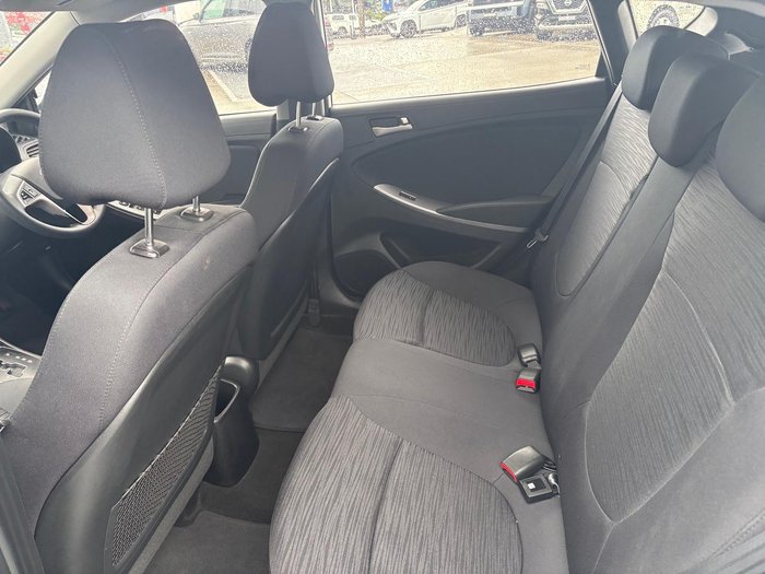 2016 Hyundai Accent Active