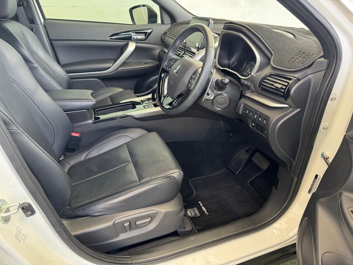2022 Mitsubishi Eclipse Cross PHEV Exceed