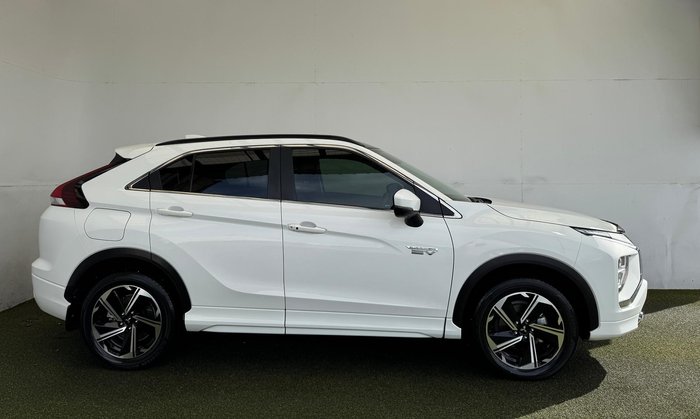 2022 Mitsubishi Eclipse Cross PHEV Exceed