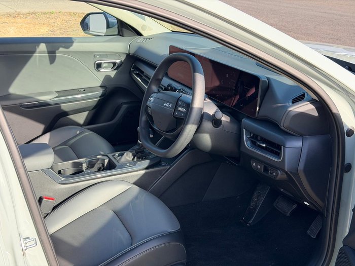 2025 Kia K4 Sport+