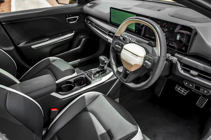 2026 Kia K4 GT-Line CL4m MY26 Honeycomb